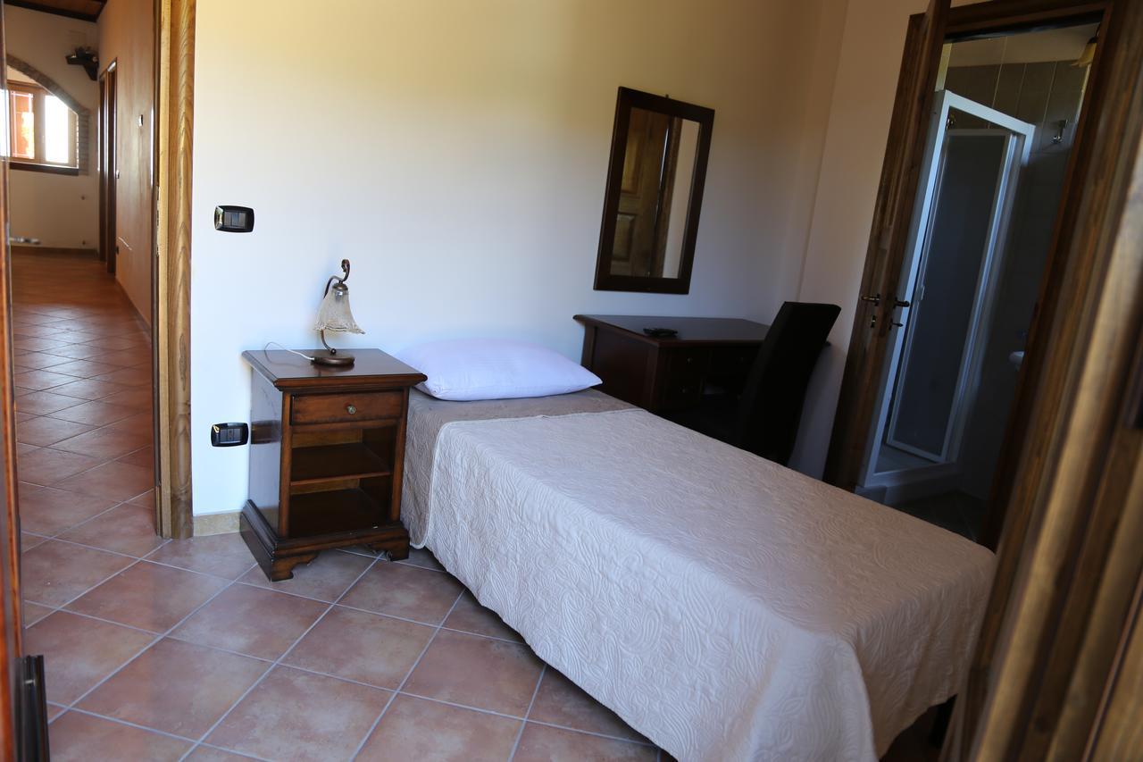 Agriturismo Pirara Sant'Angelo  Exterior photo